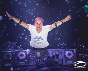 Armin van Buuren - A State Of Trance Episode 722